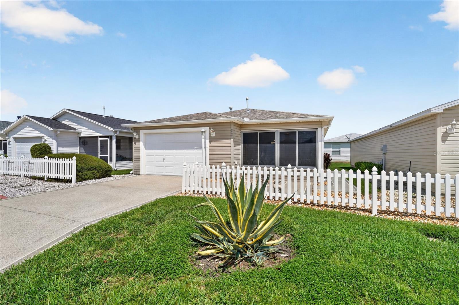 8214 SE 169th Palownia Loop — photo