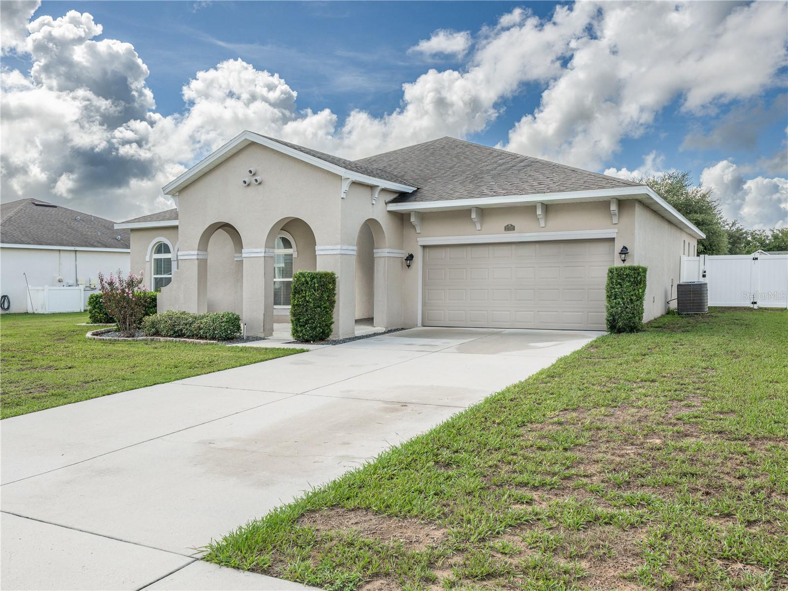 37102 Scenic Bluff Drive — photo