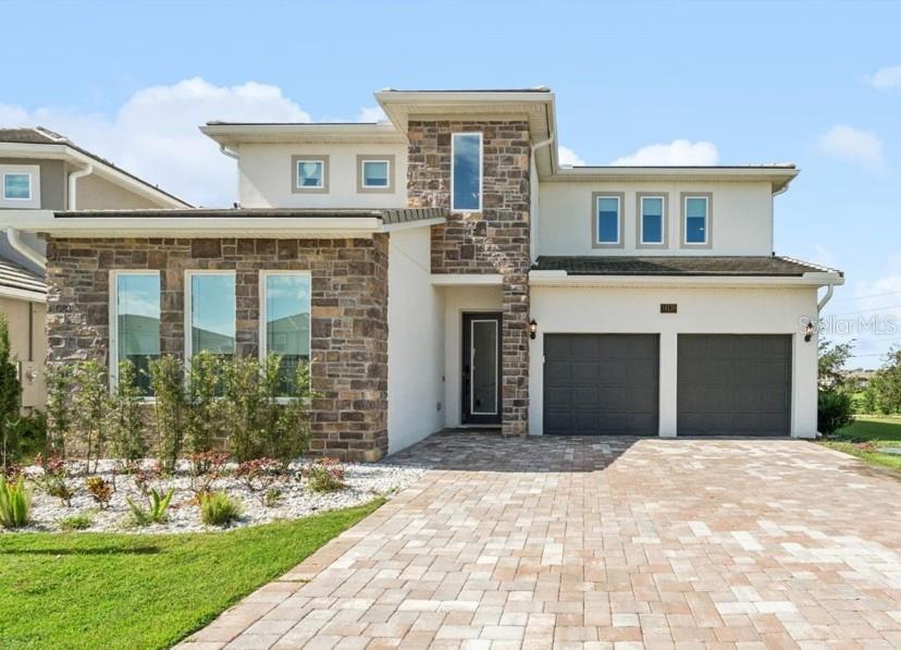 16139 Volterra Point — photo