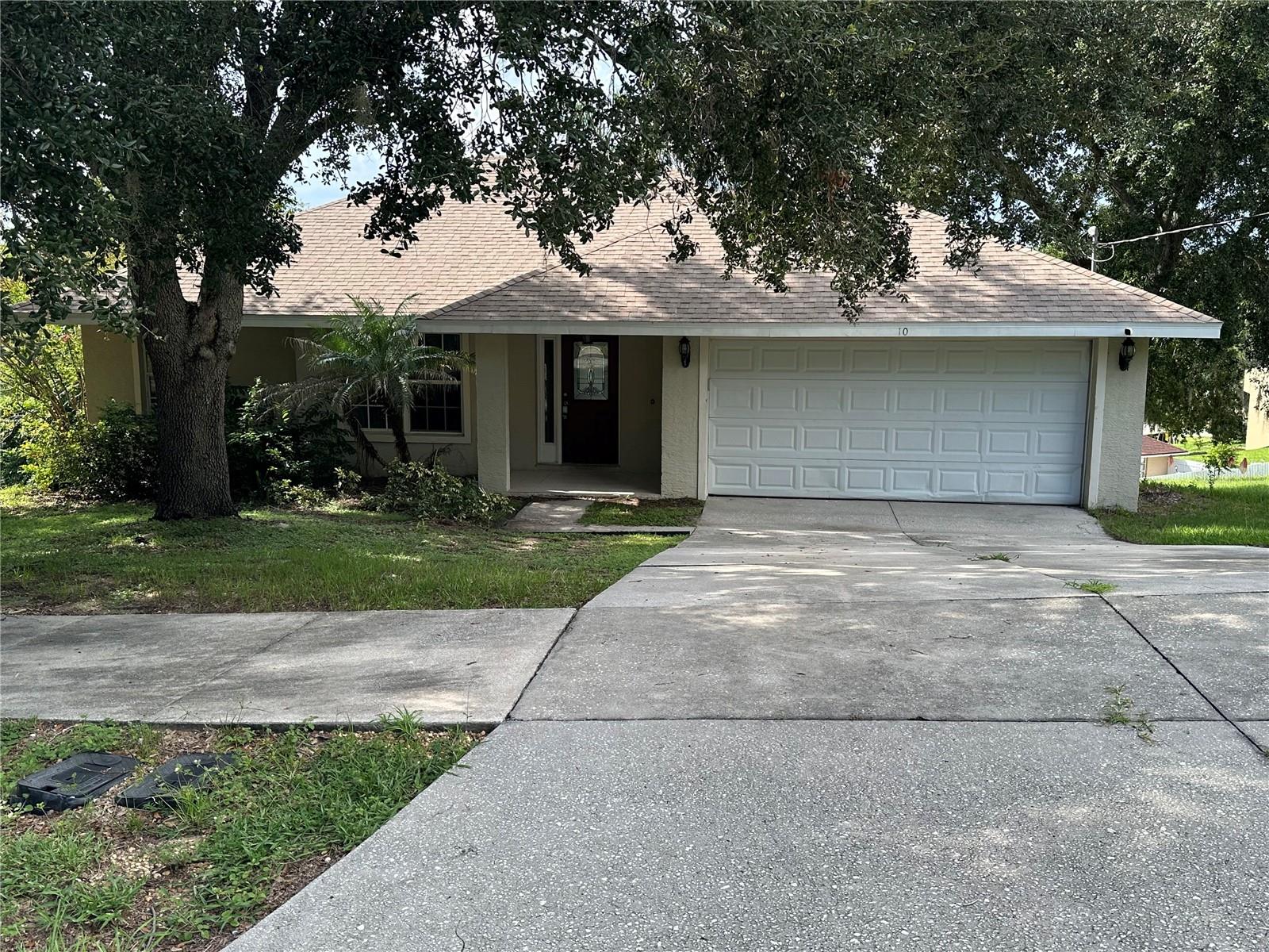 10 Sunnyside Drive — photo