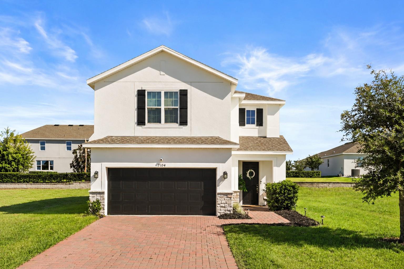 7104 Dilly Lake Avenue — photo
