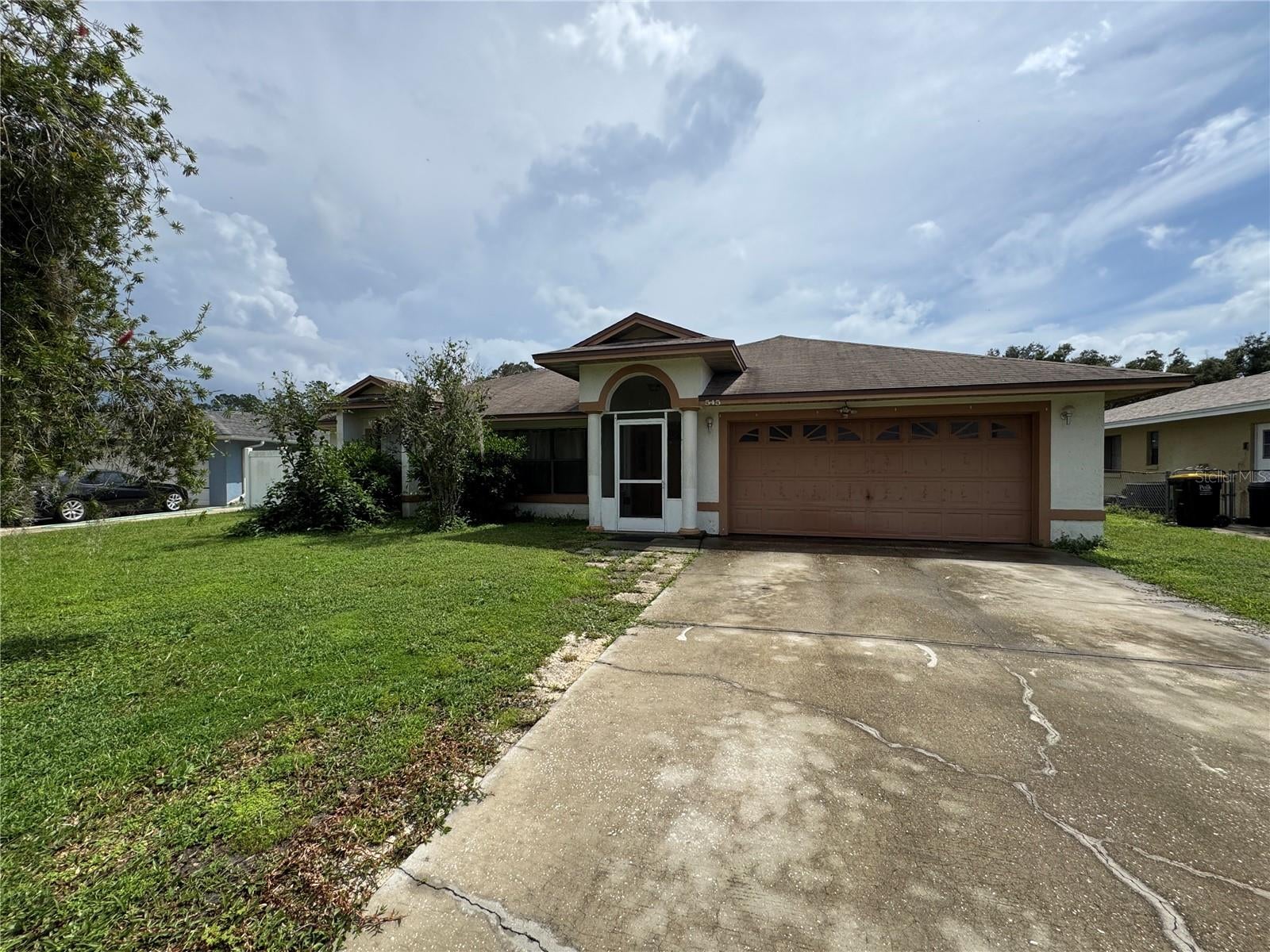 545 Bar Dr — photo