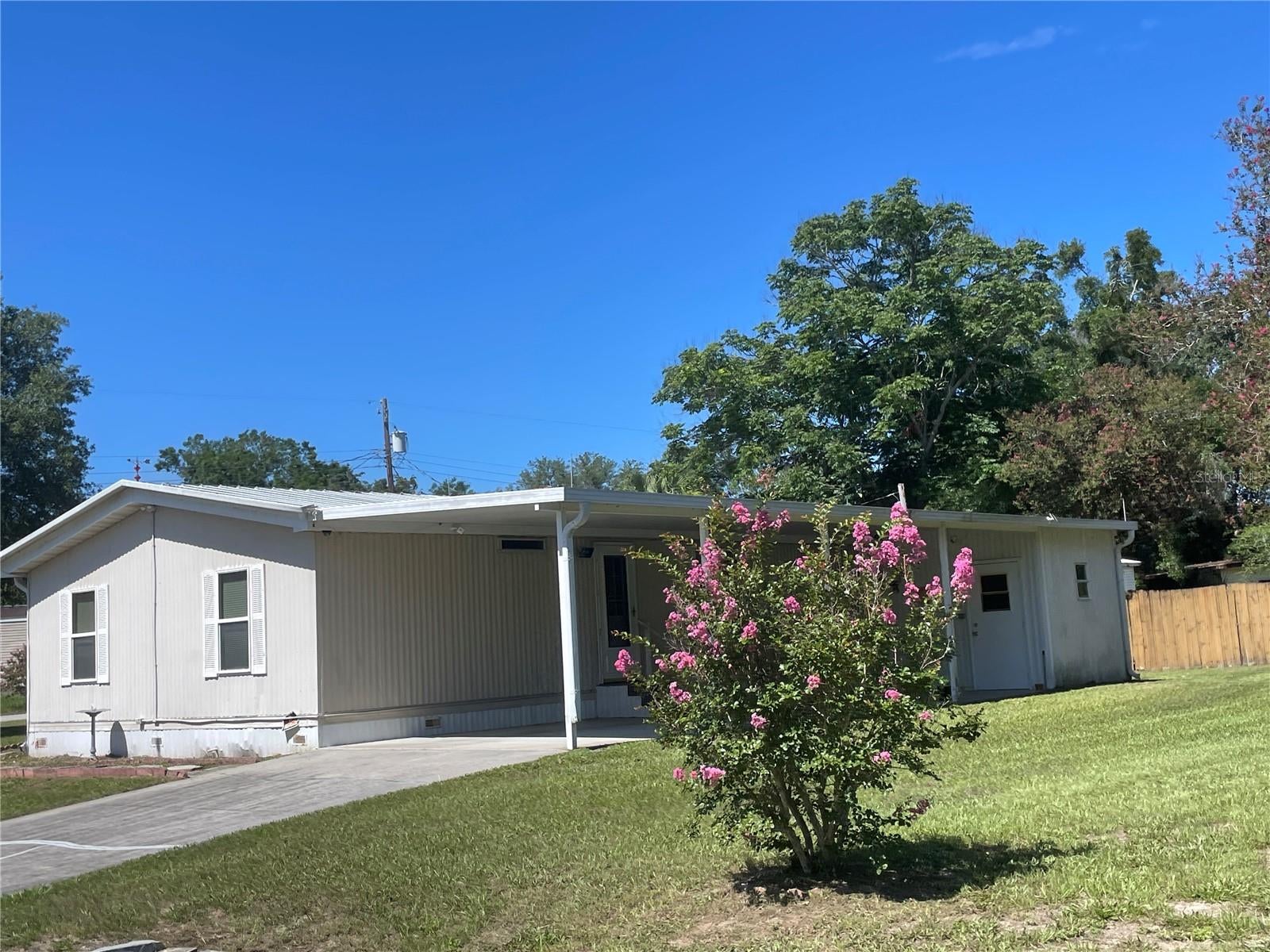 9685 SE 162nd Place — photo