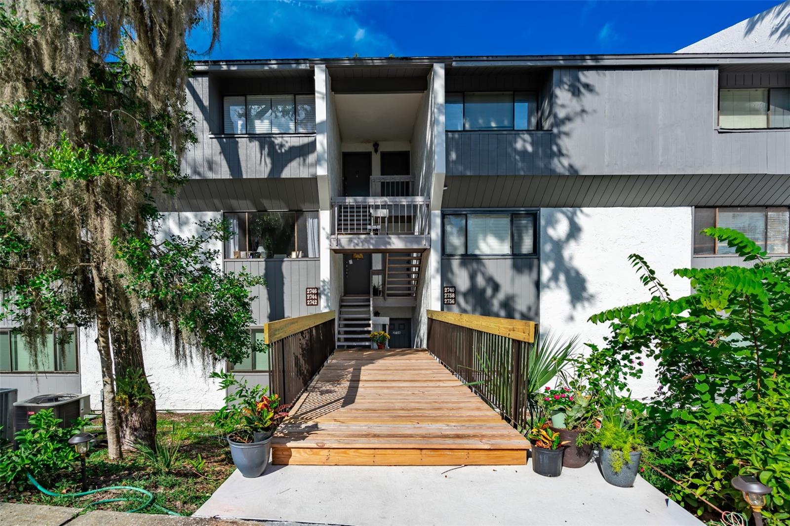 2746 SW 14 Drive 2746 — photo