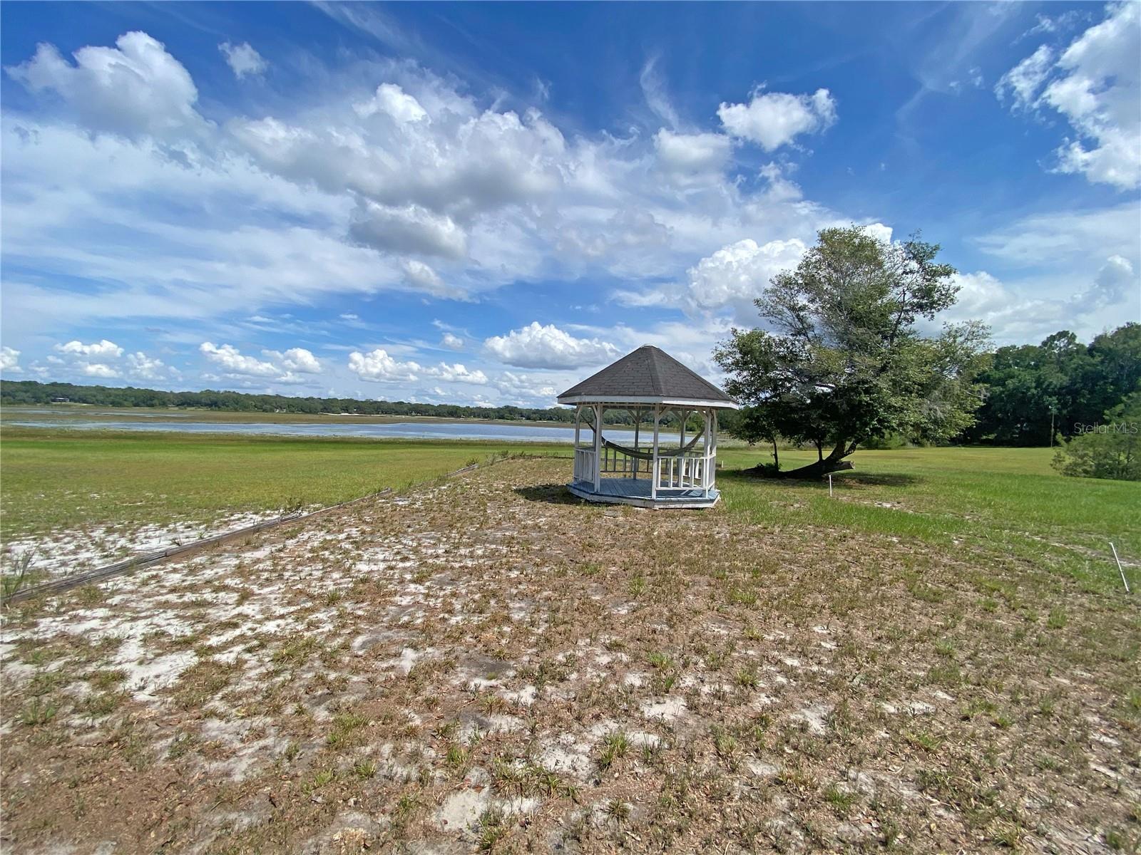 148 Swan Lake Drive — photo