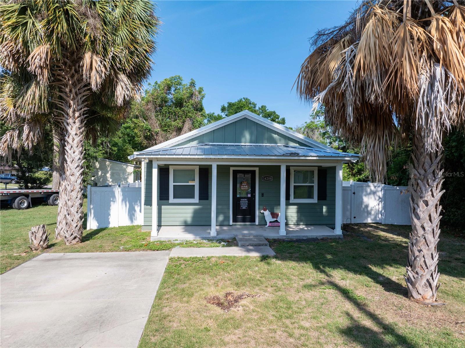 14208 NW 136th Terrace — photo