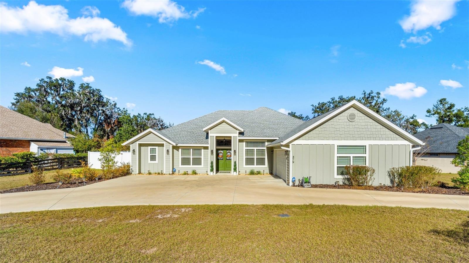 479 NW Savannah Circle — photo