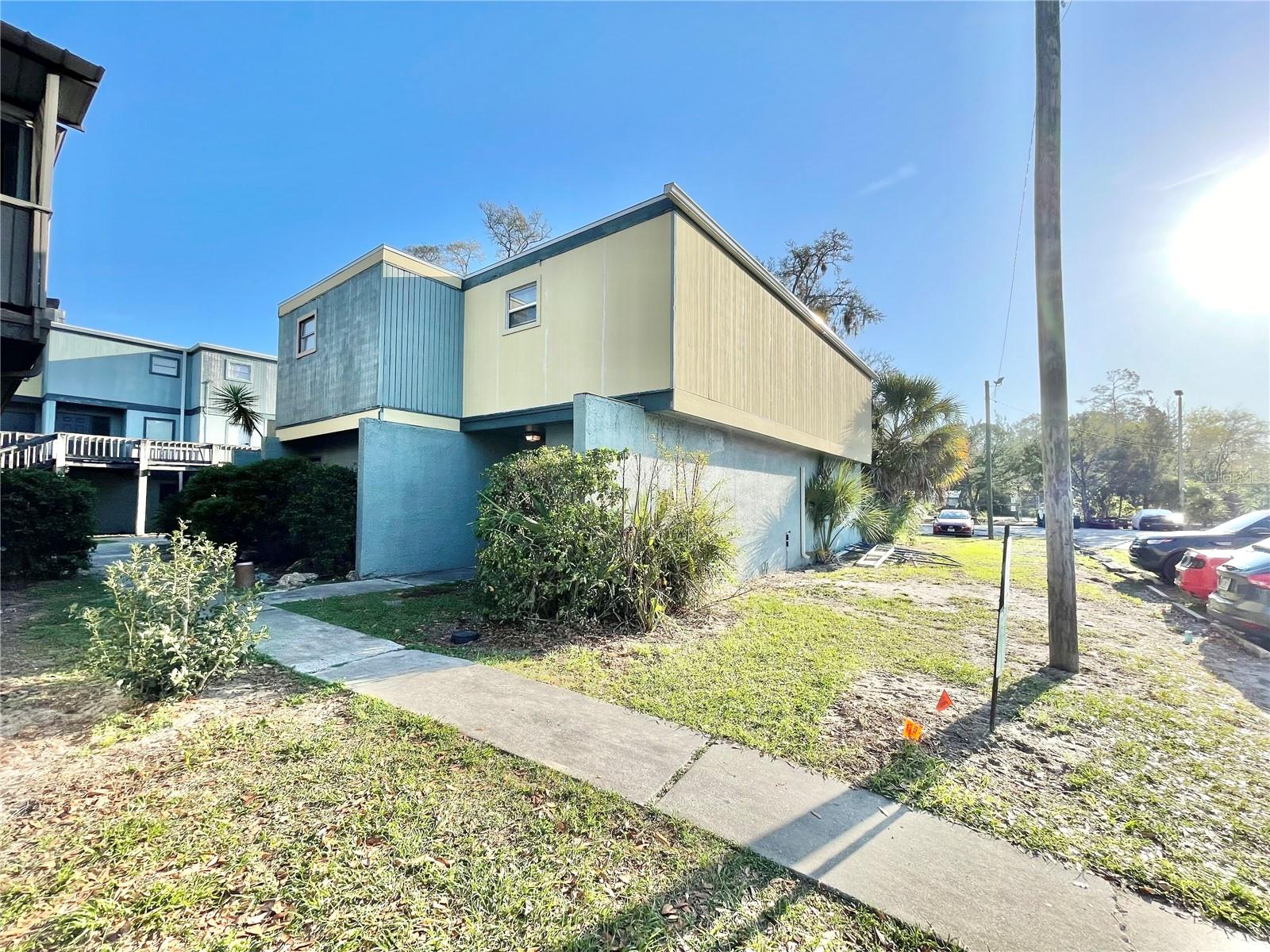 719 SW 75th Street 103 — photo