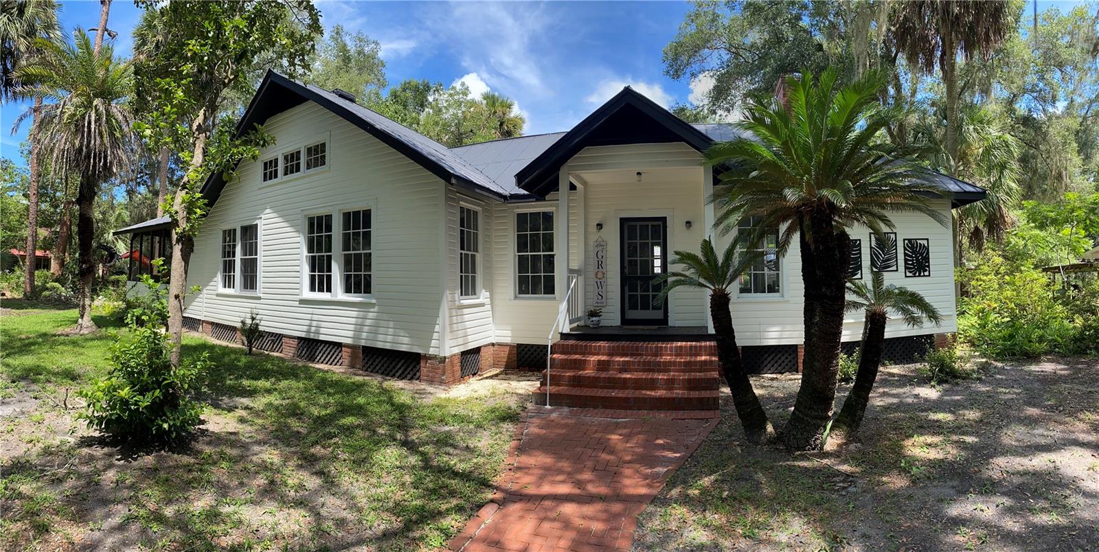 6015 Quail Street — photo