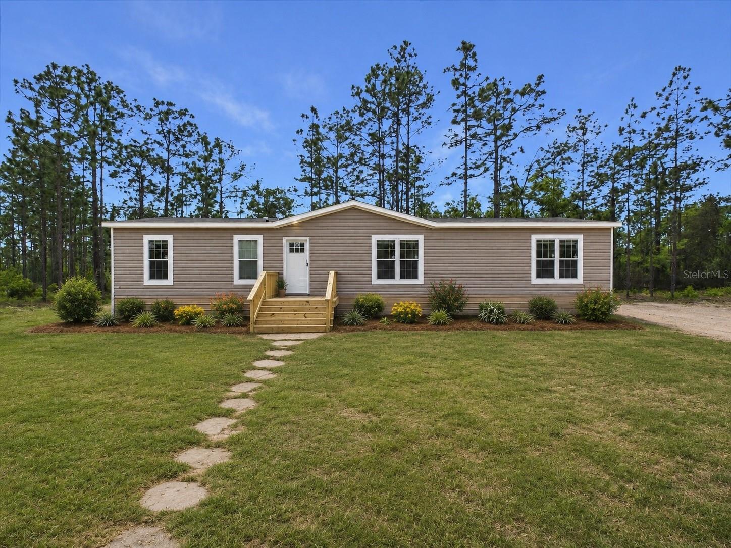 137 Beulah Drive — photo