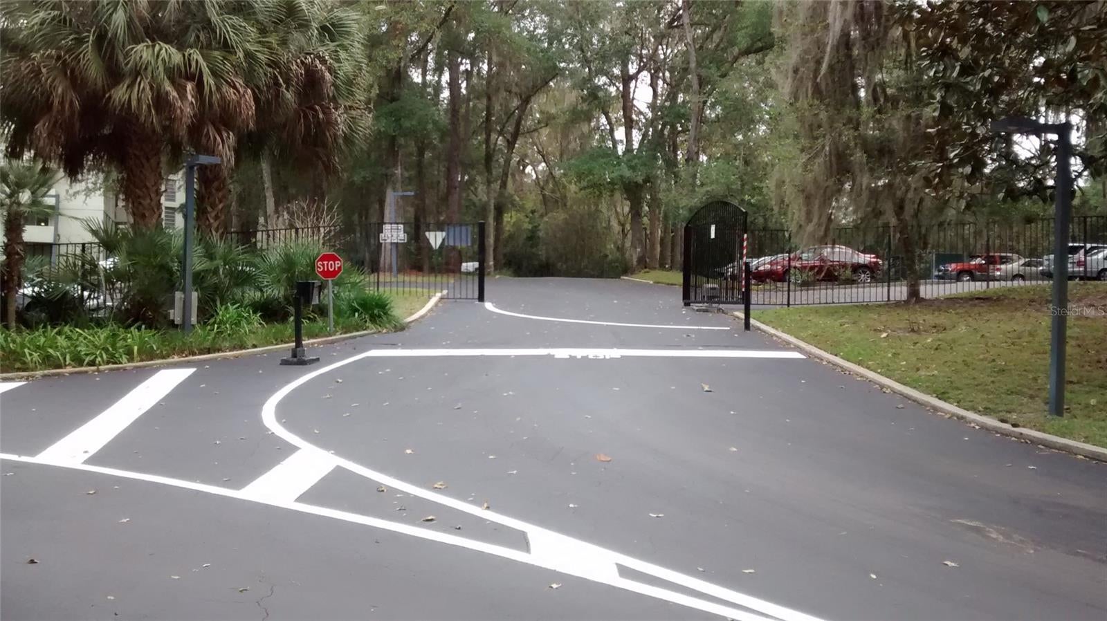 Home in GAINESVILLE, FL 32605 — photo 3