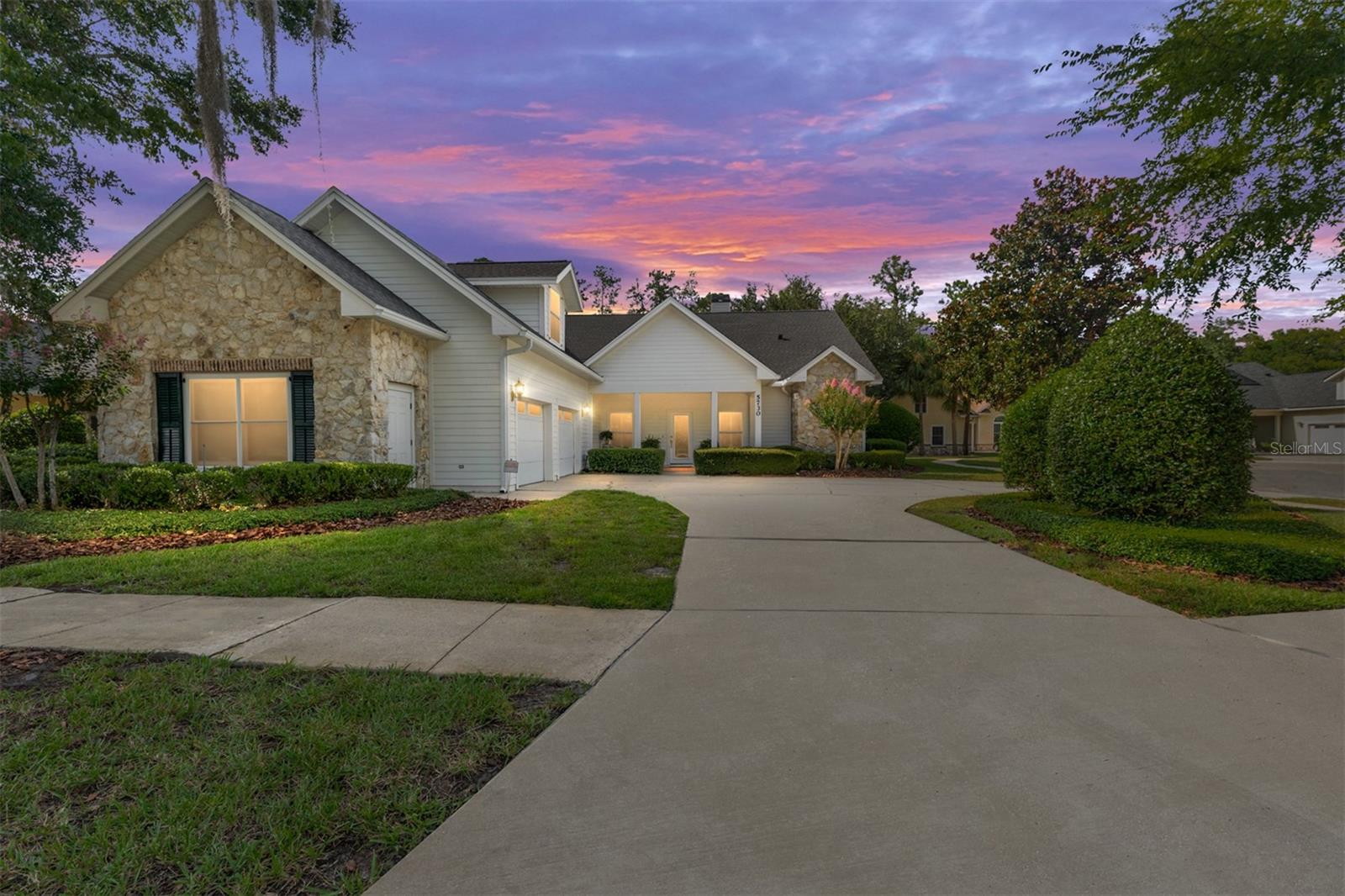 5730 NW 52nd Place — photo