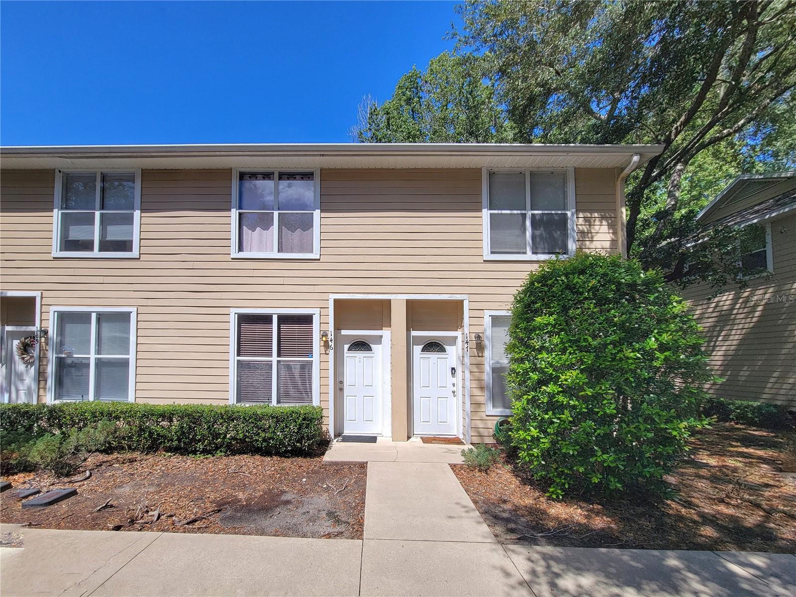 3552 SW 30th Way 146 — photo