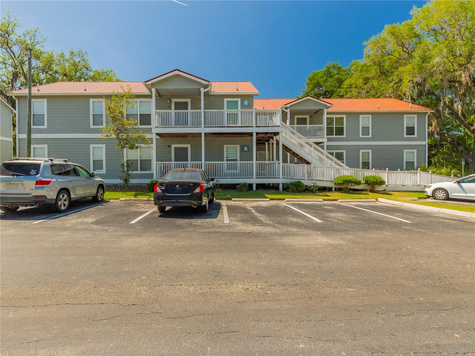 2905 SW Archer Road 4001 — photo