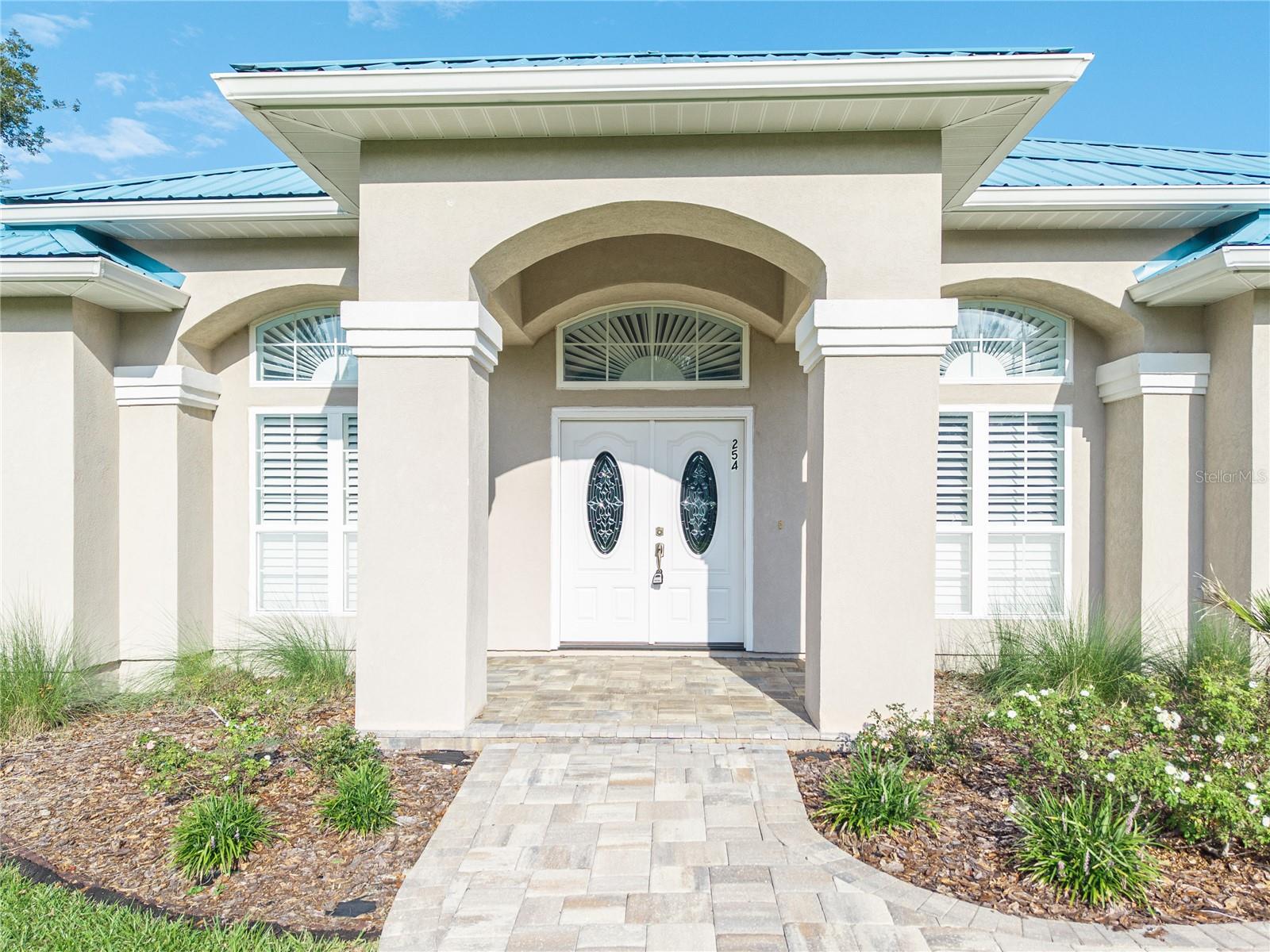 254 SW Nightshade Drive — photo