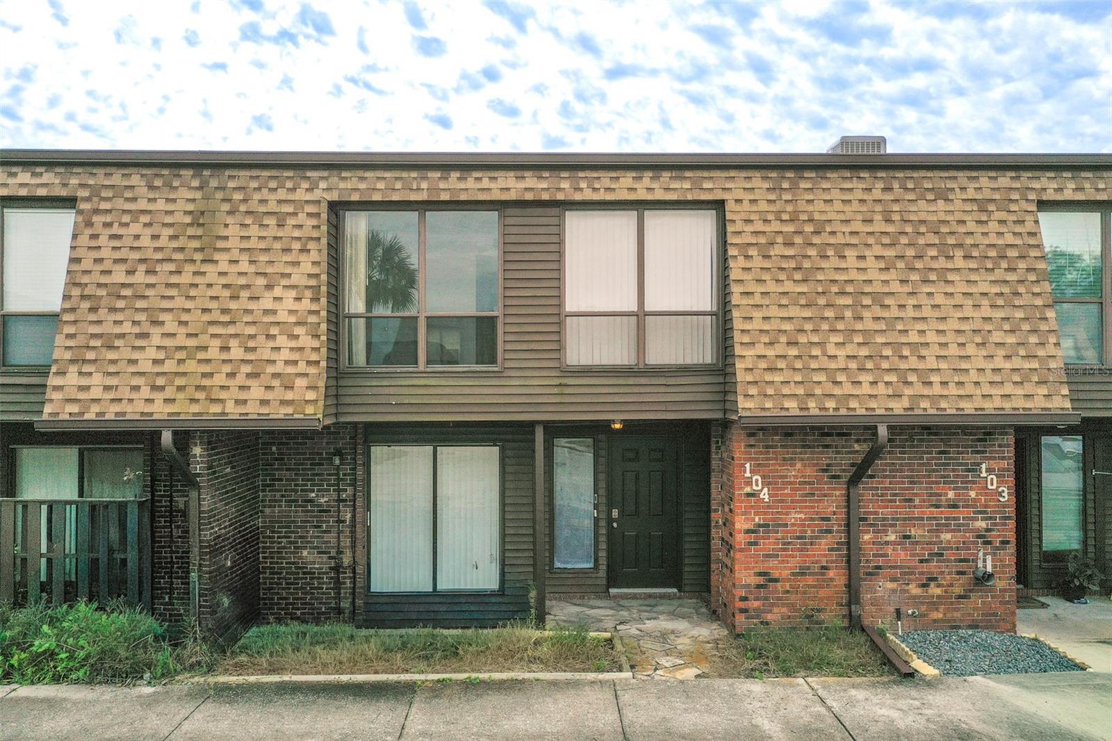 1836 N Crystal Lake Drive 104 — photo