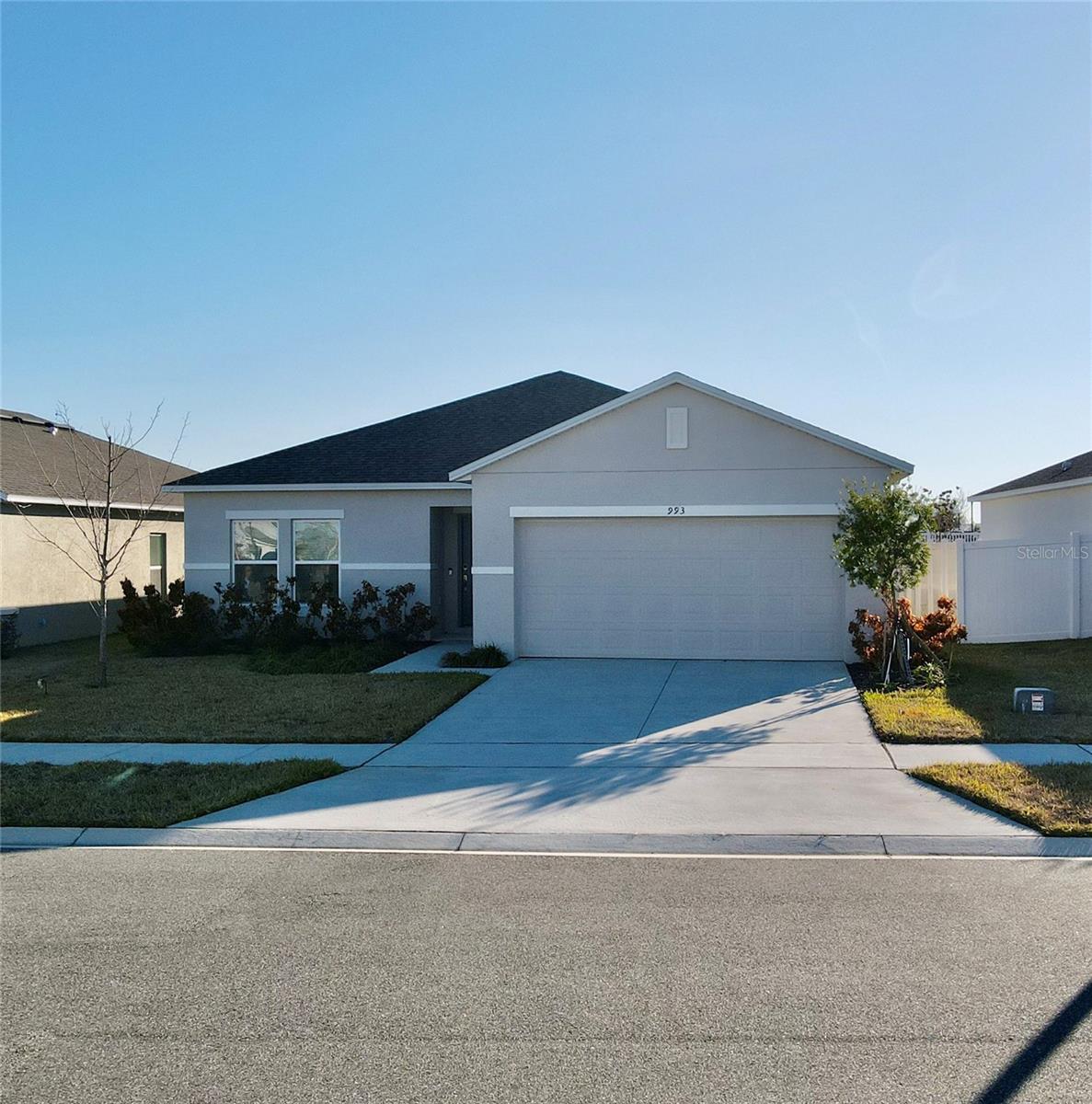 993 Calico Pointe Circle — photo