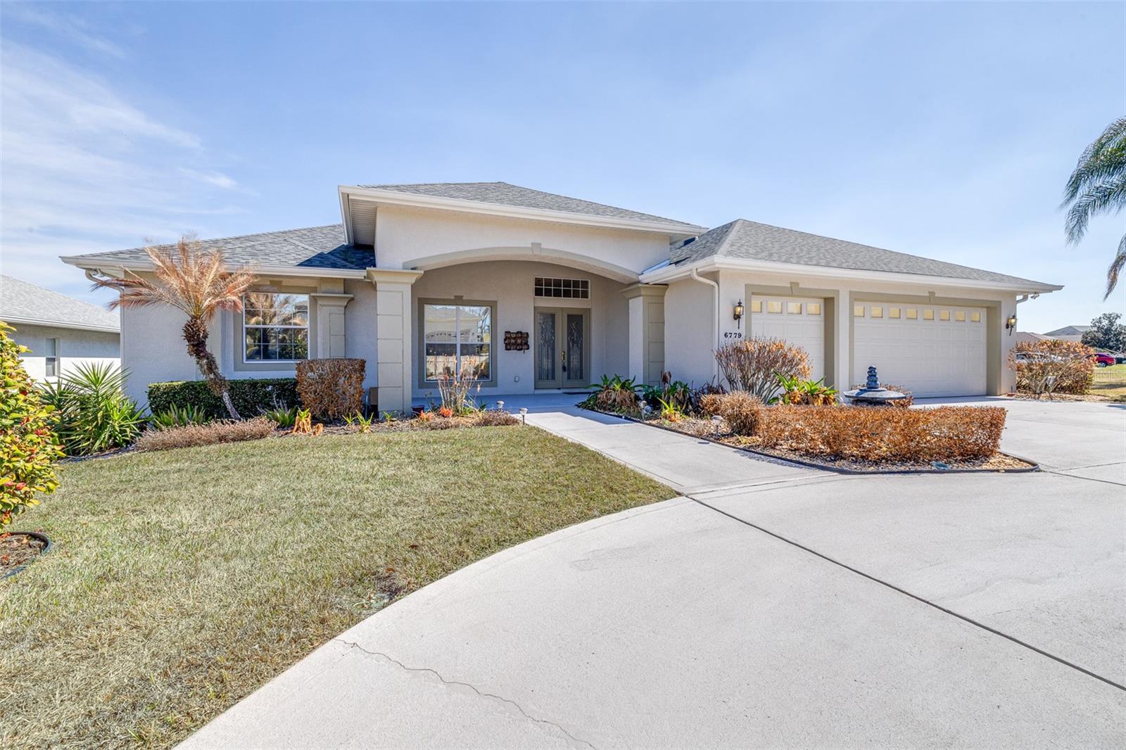 6779 Huntington Hills Boulevard — photo
