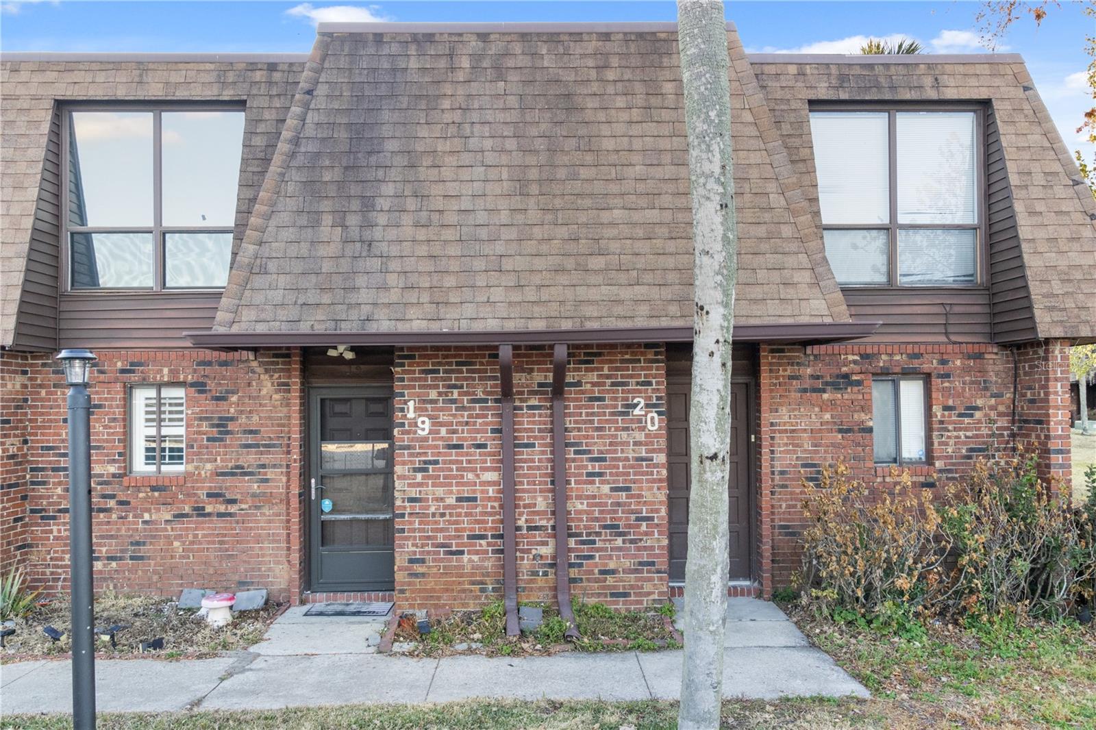 1836 N Crystal Lake Drive 19 — photo