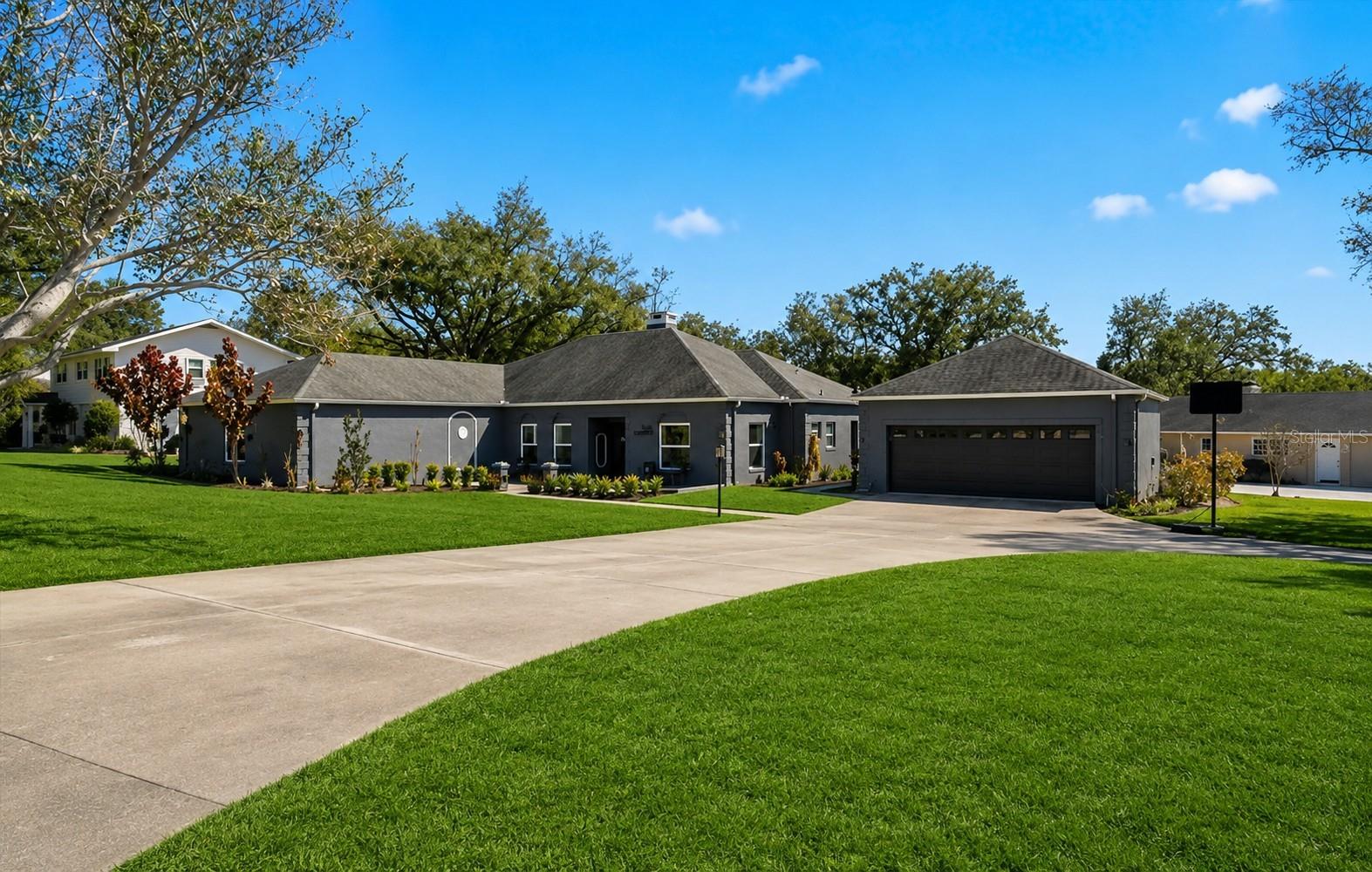 5225 Glenmore Drive — photo