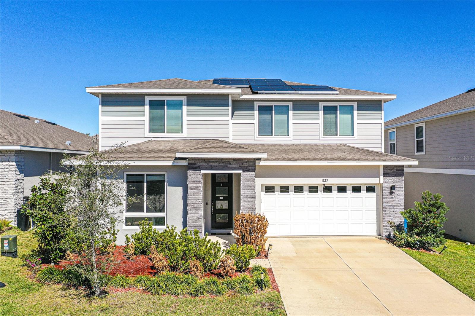 1123 Sugarwood Street — photo