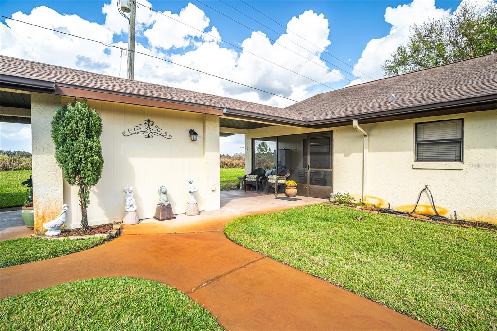 15 Charlton Drive 15 — photo