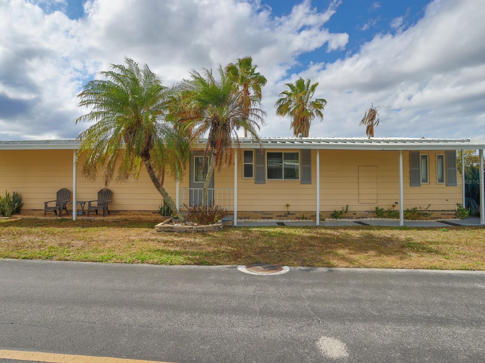 2055 S Floral Avenue 238 — photo