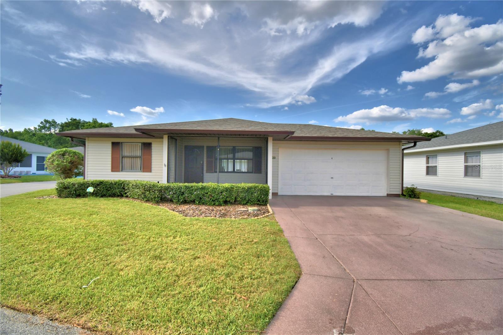 4828 Squire Hollow Drive — photo