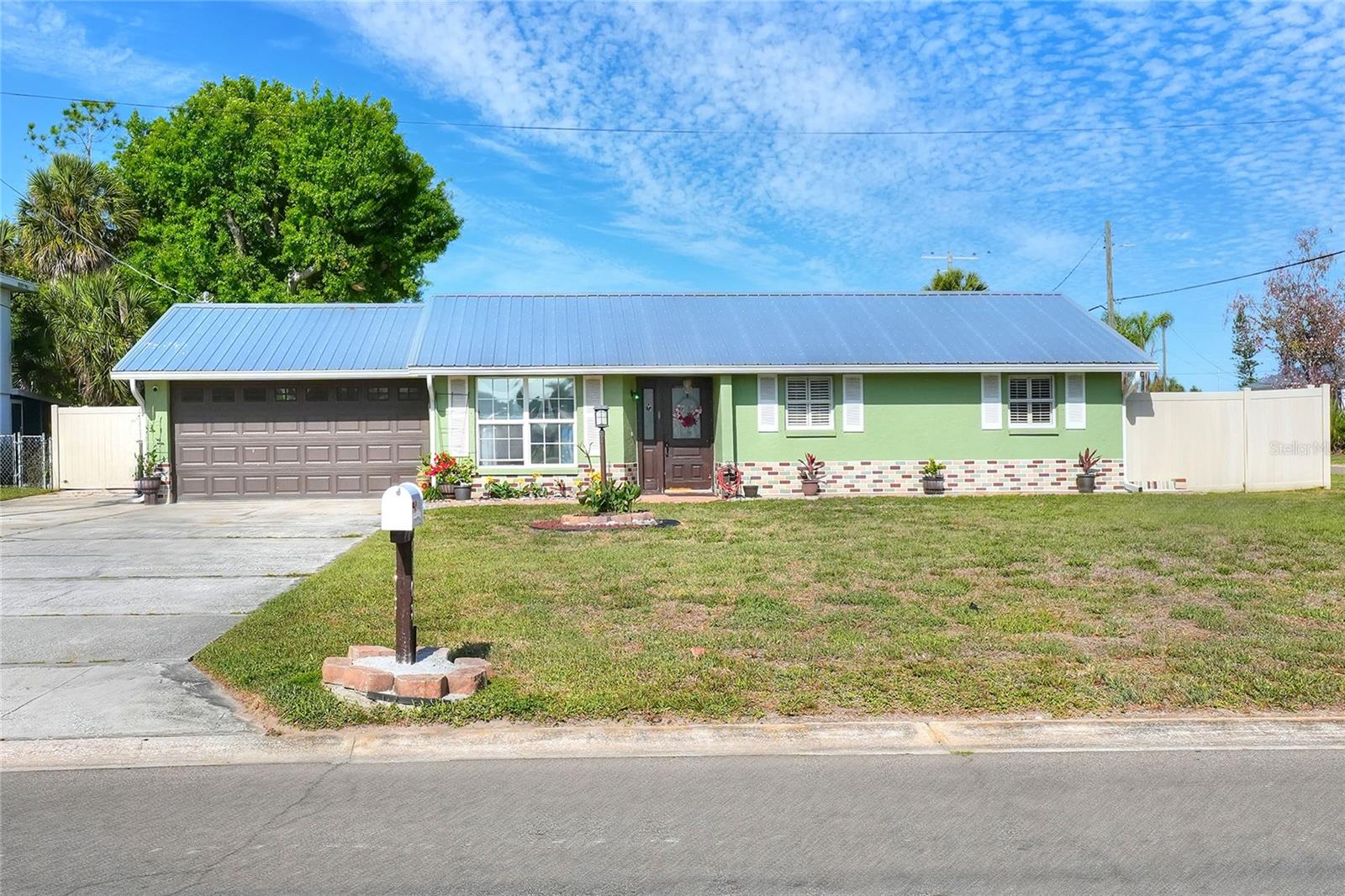 6108 Fairway Boulevard — photo