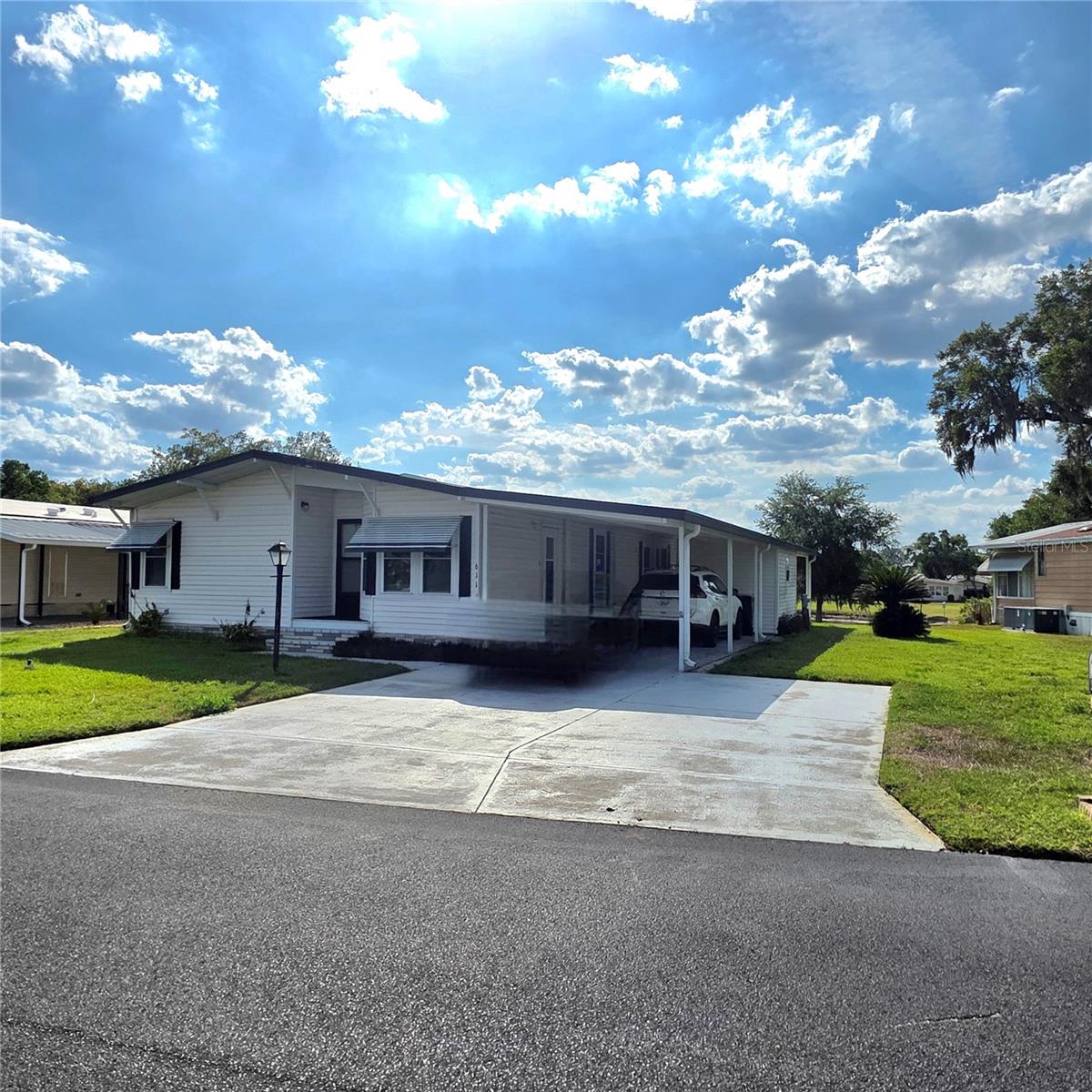 6114 Grand Oaks Drive SE — photo