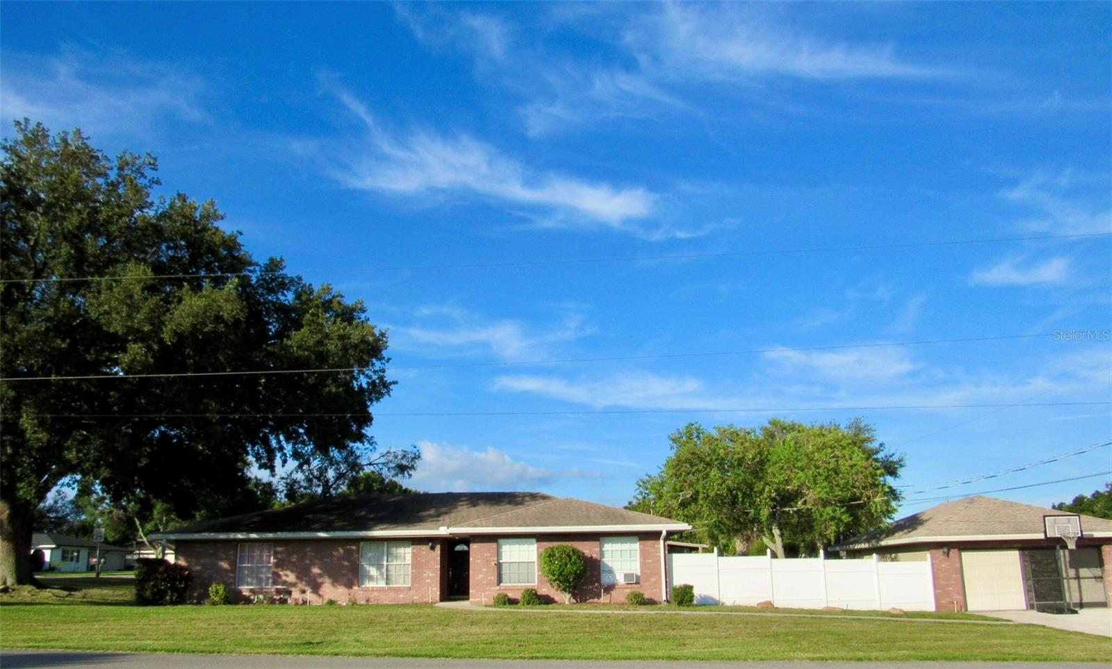 202 Saint Lucie Road — photo
