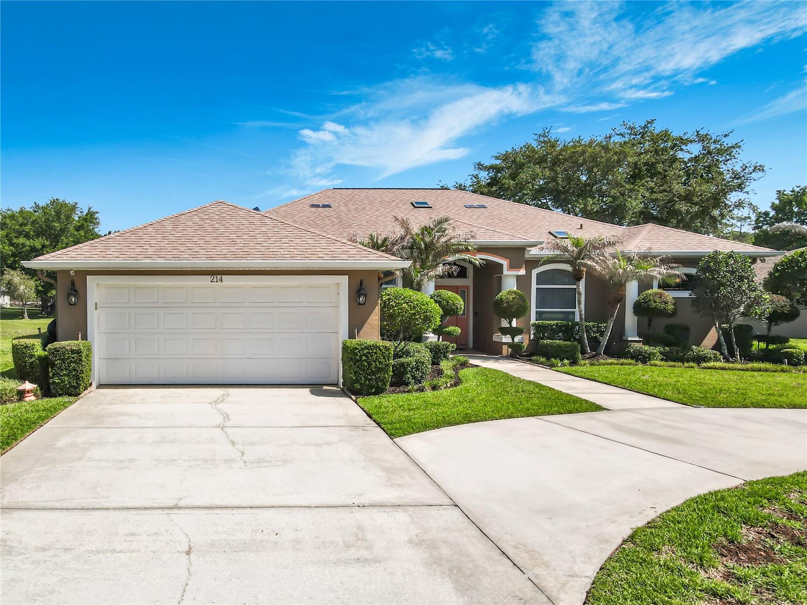 214 Hamlet Trace — photo