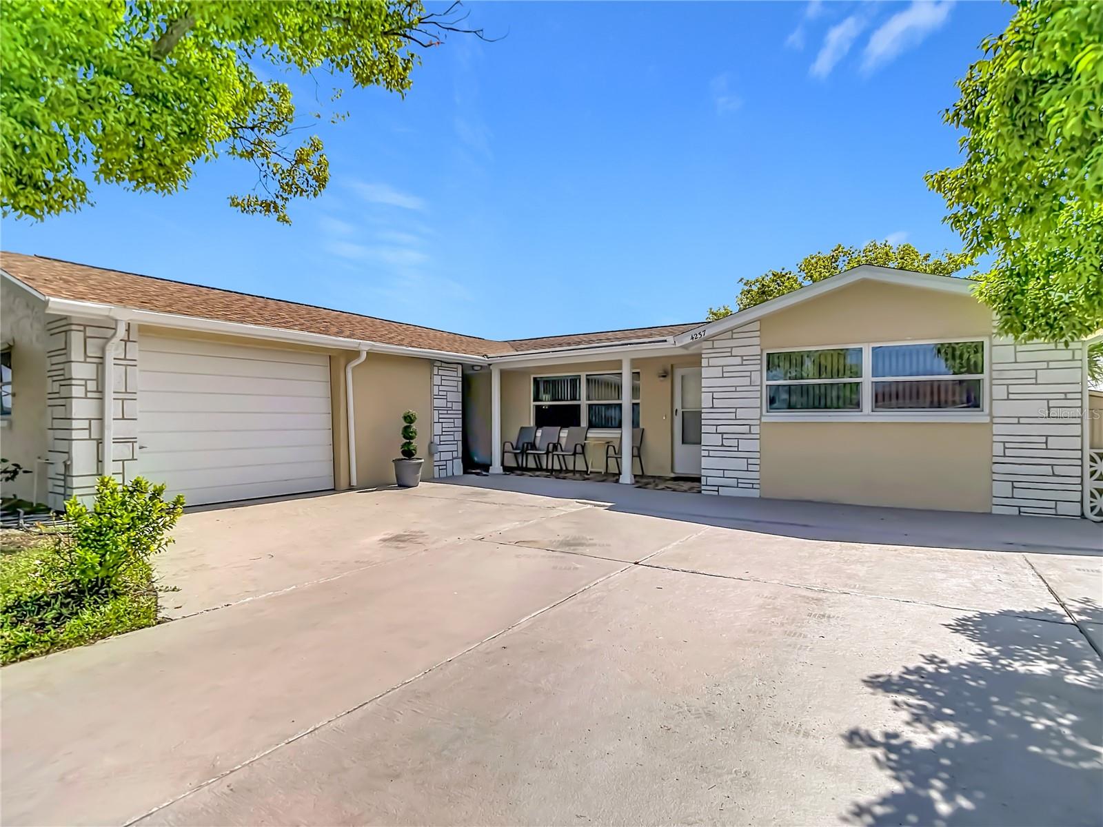 4237 Headsail Drive — photo