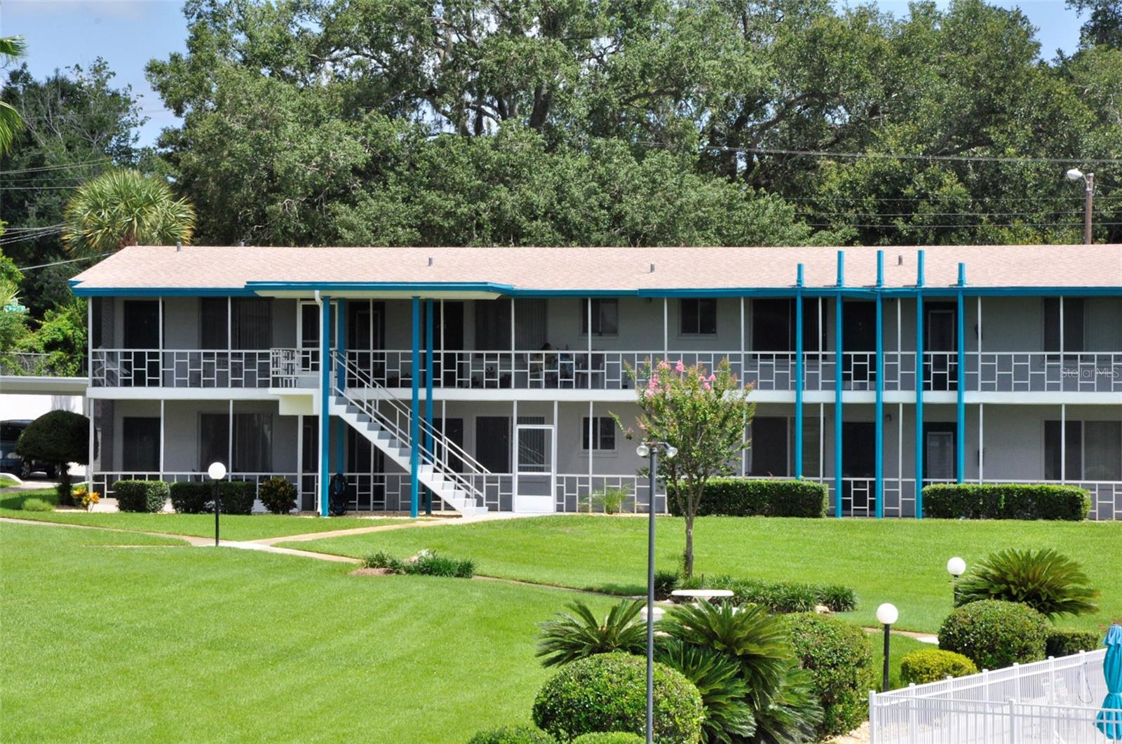 1600 W Lake Parker Drive B4 — photo