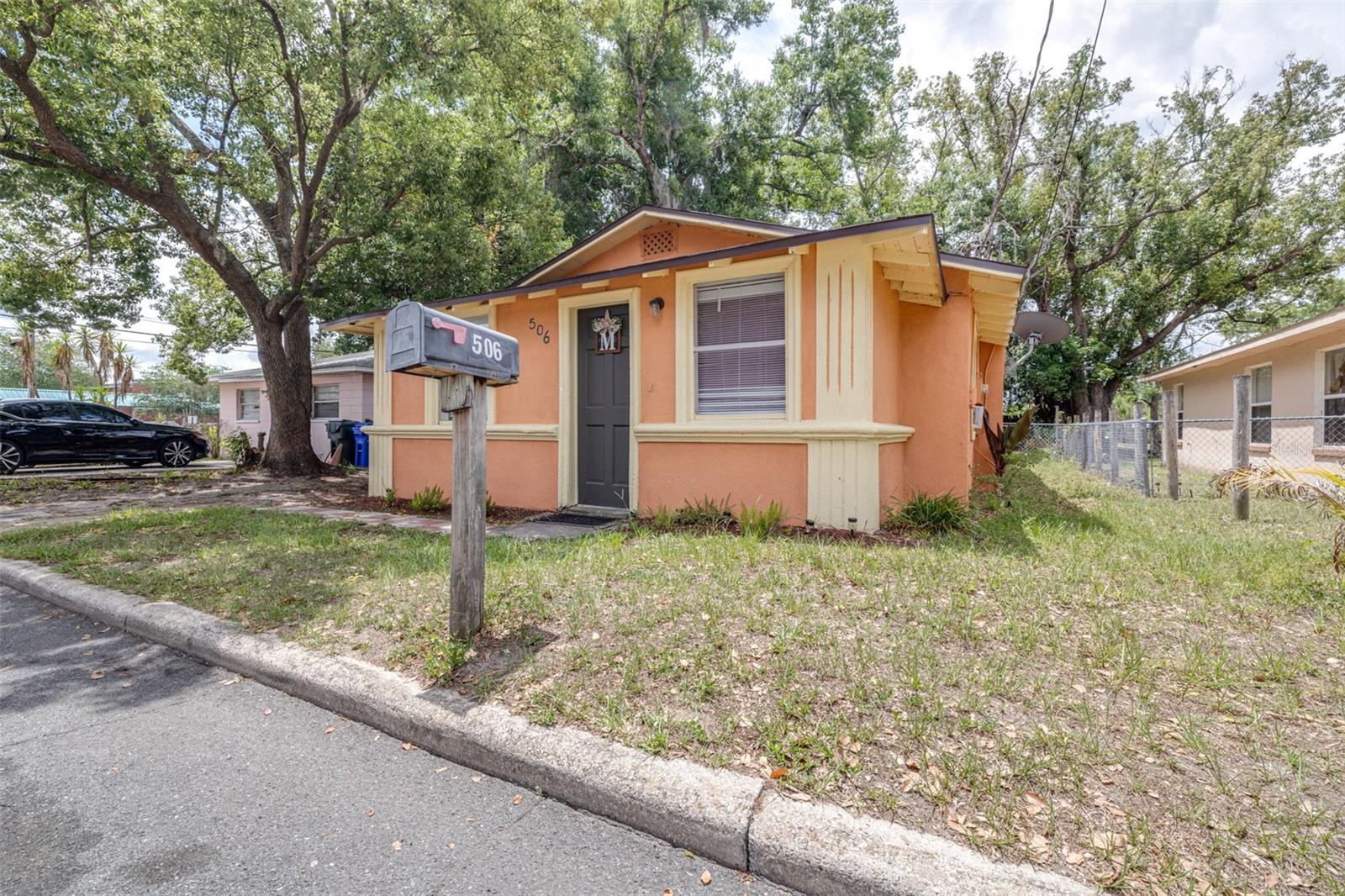 506 Whitehurst Street — photo