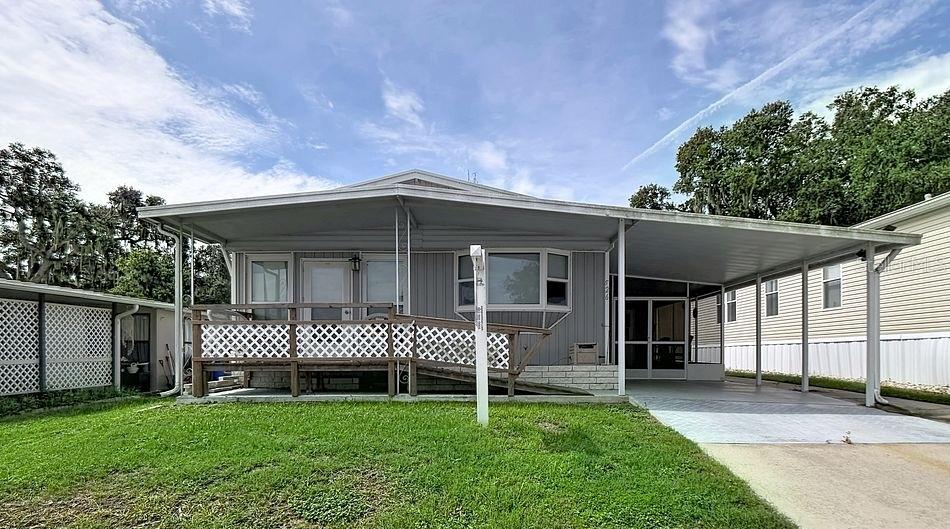 526 Cassandra Lane — photo