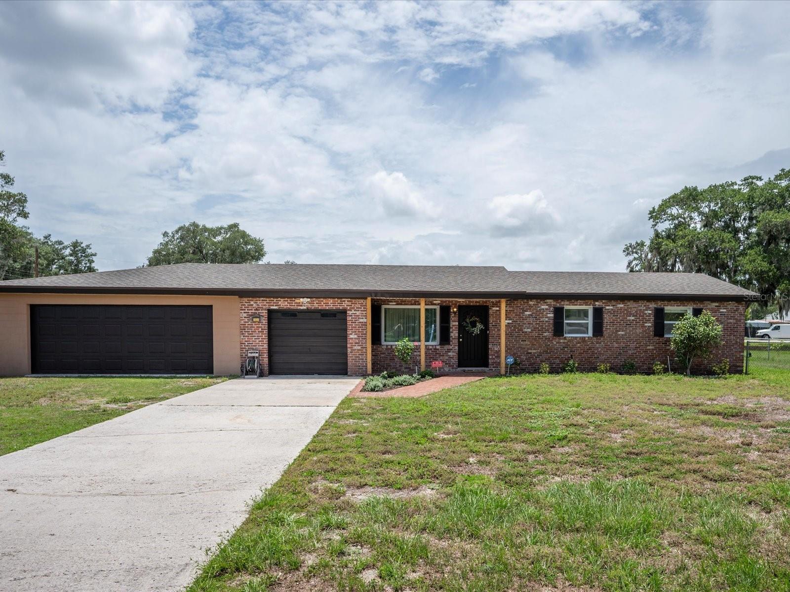 5920 Lake Luther Road — photo