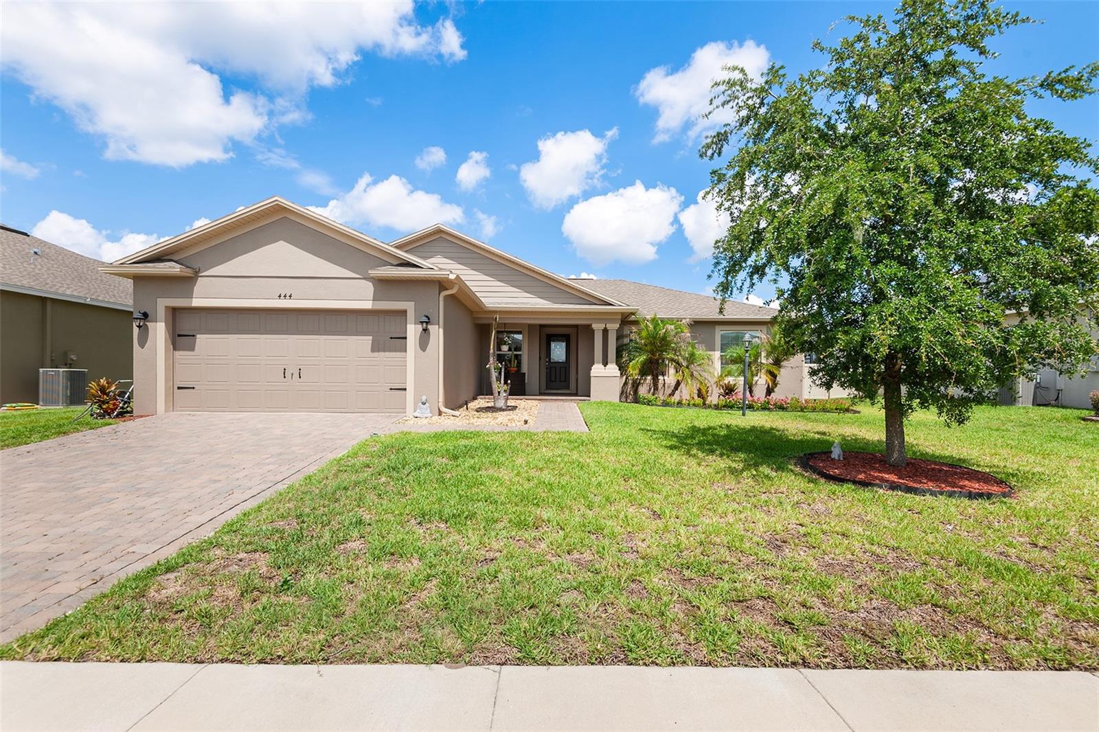444 Lake View Way — photo