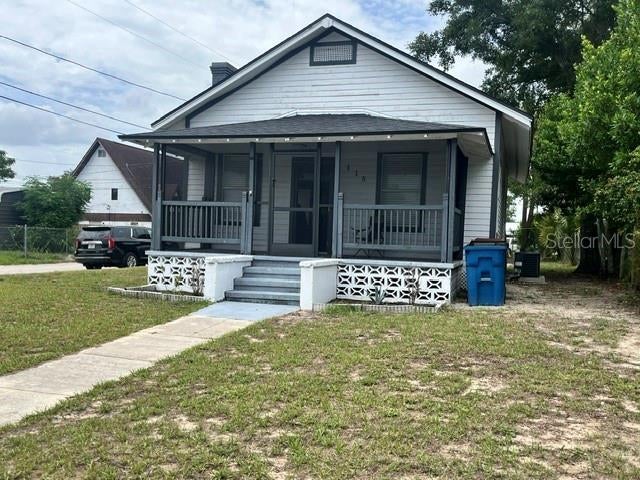 118 W Stuart Avenue — photo