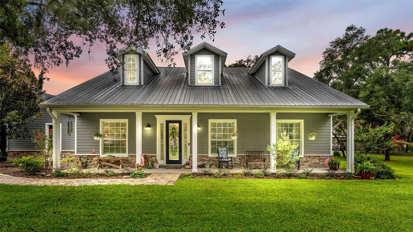 8044 Lake Hatchineha Road — photo