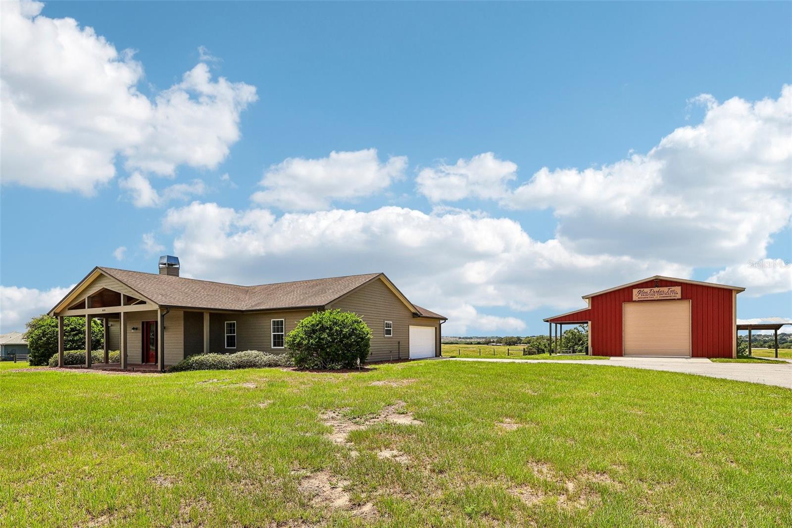 3670 Lake Hatchineha Road — photo