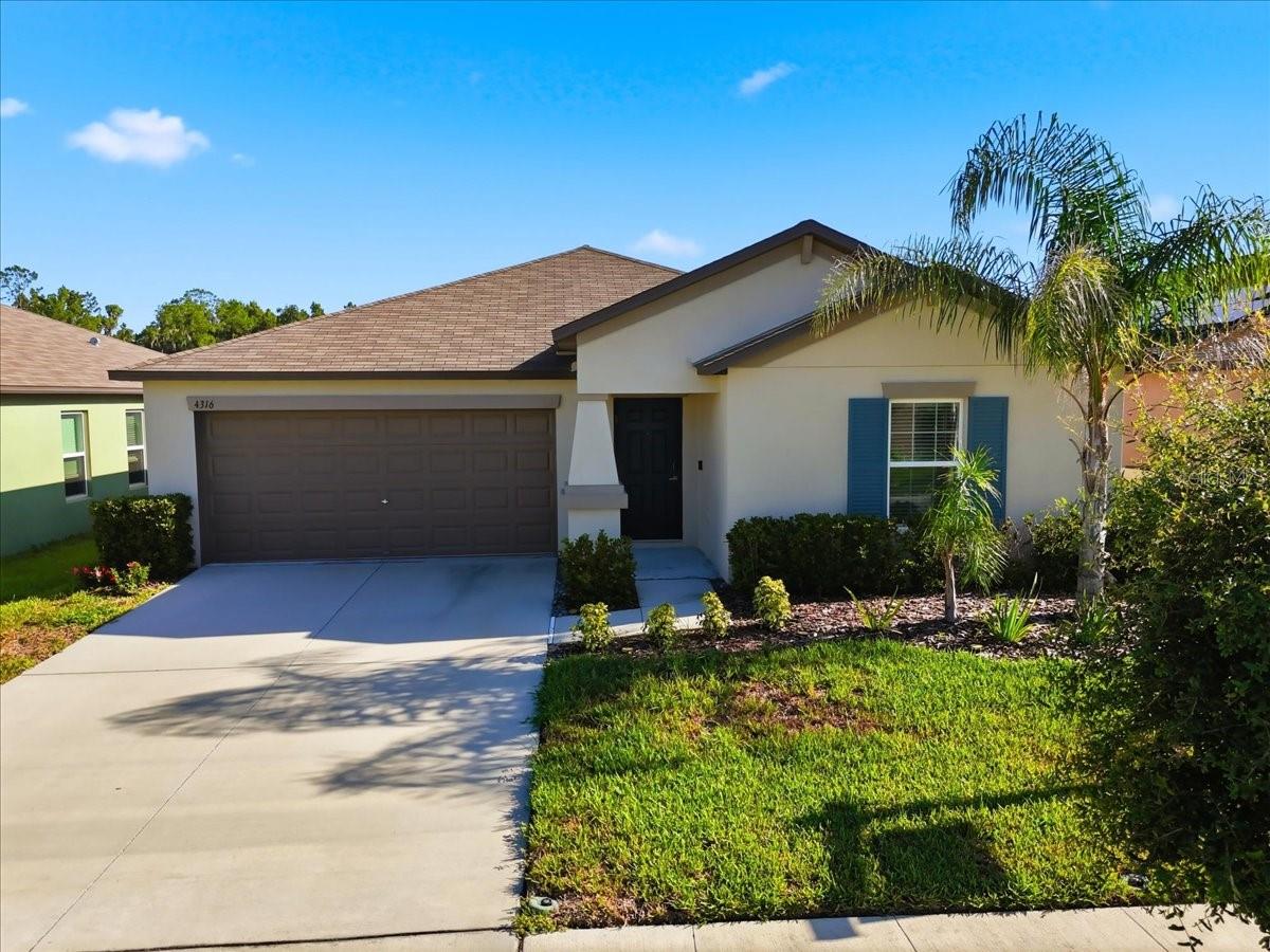 4316 Trotters Way — photo