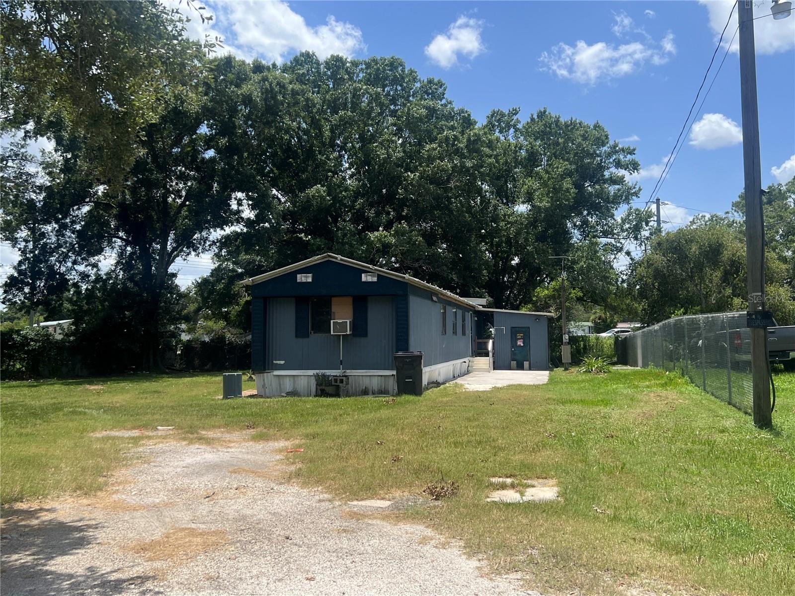 2536 Cannon Street — photo