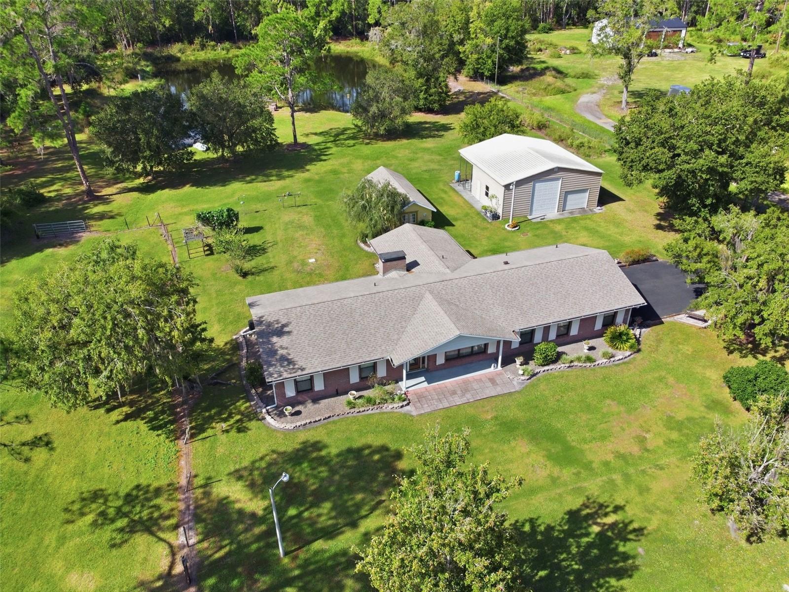 9240 Moore Road — photo