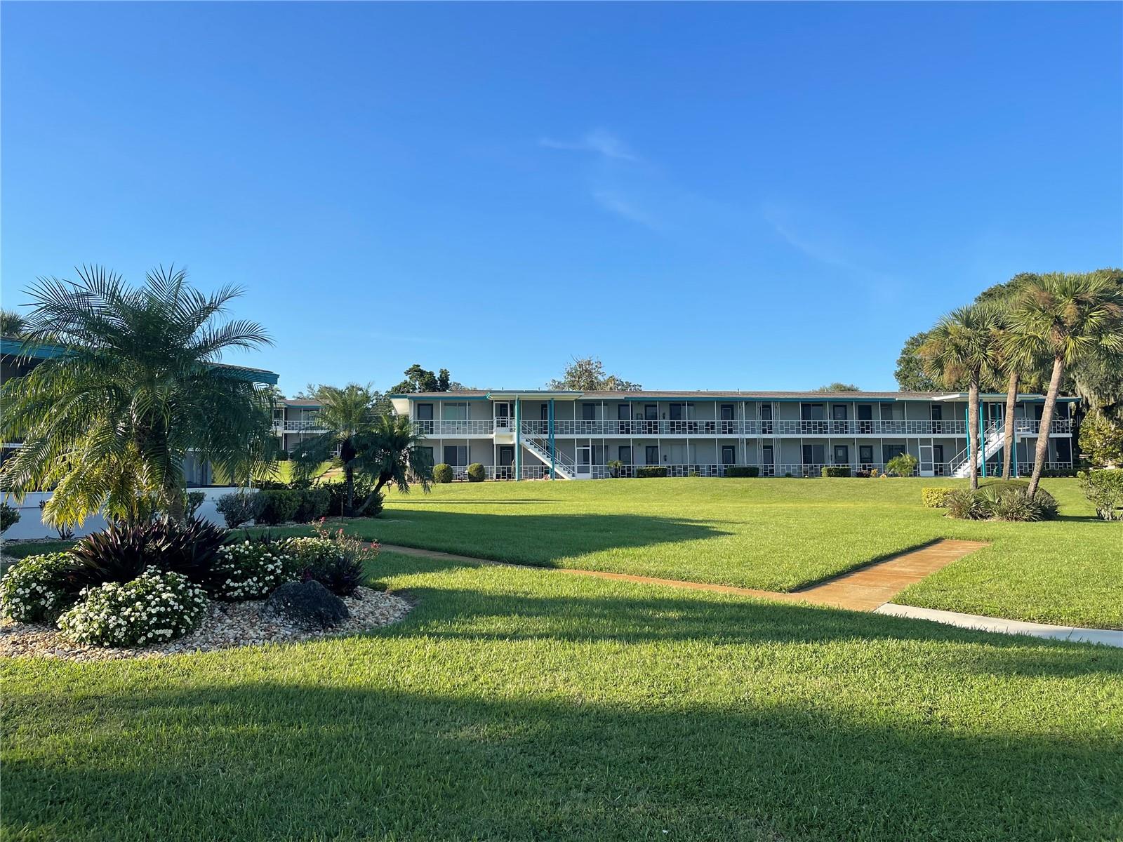 1600 W Lake Parker Drive a25 — photo