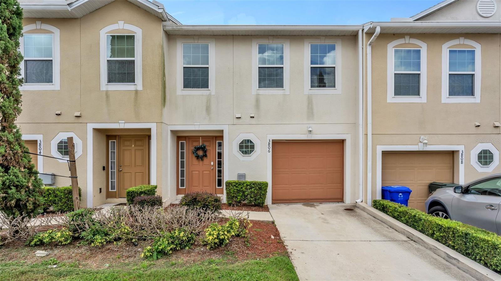 3806 Exeter Lane — photo