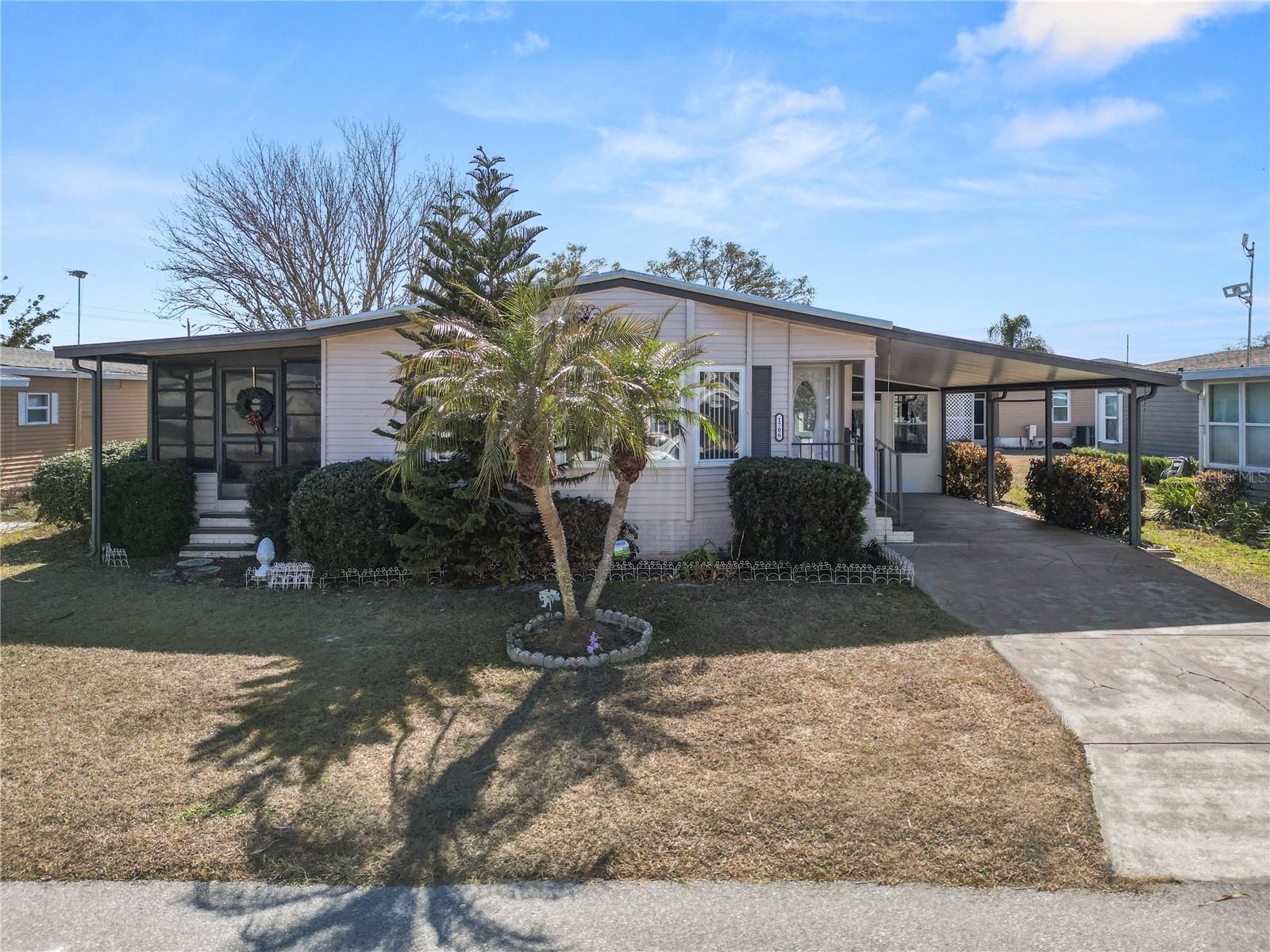 1706 Fox Hill Drive — photo