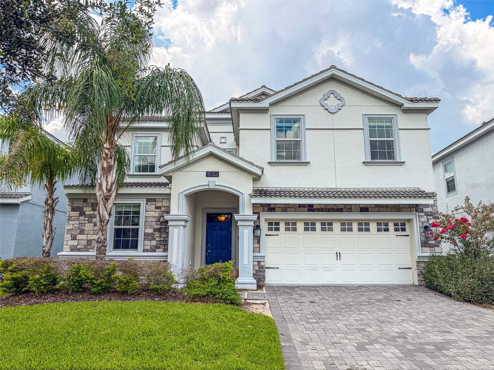 1532 Maidstone Court — photo