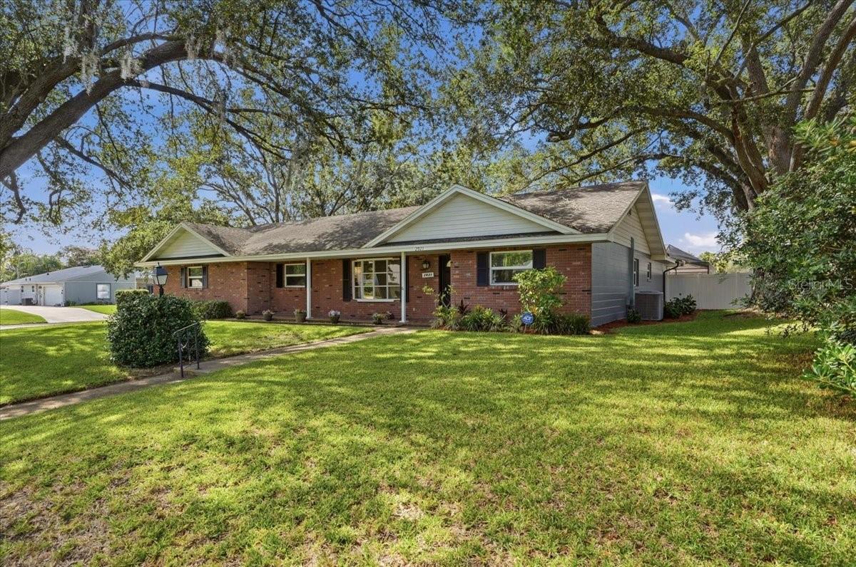 2021 Charnes Drive — photo