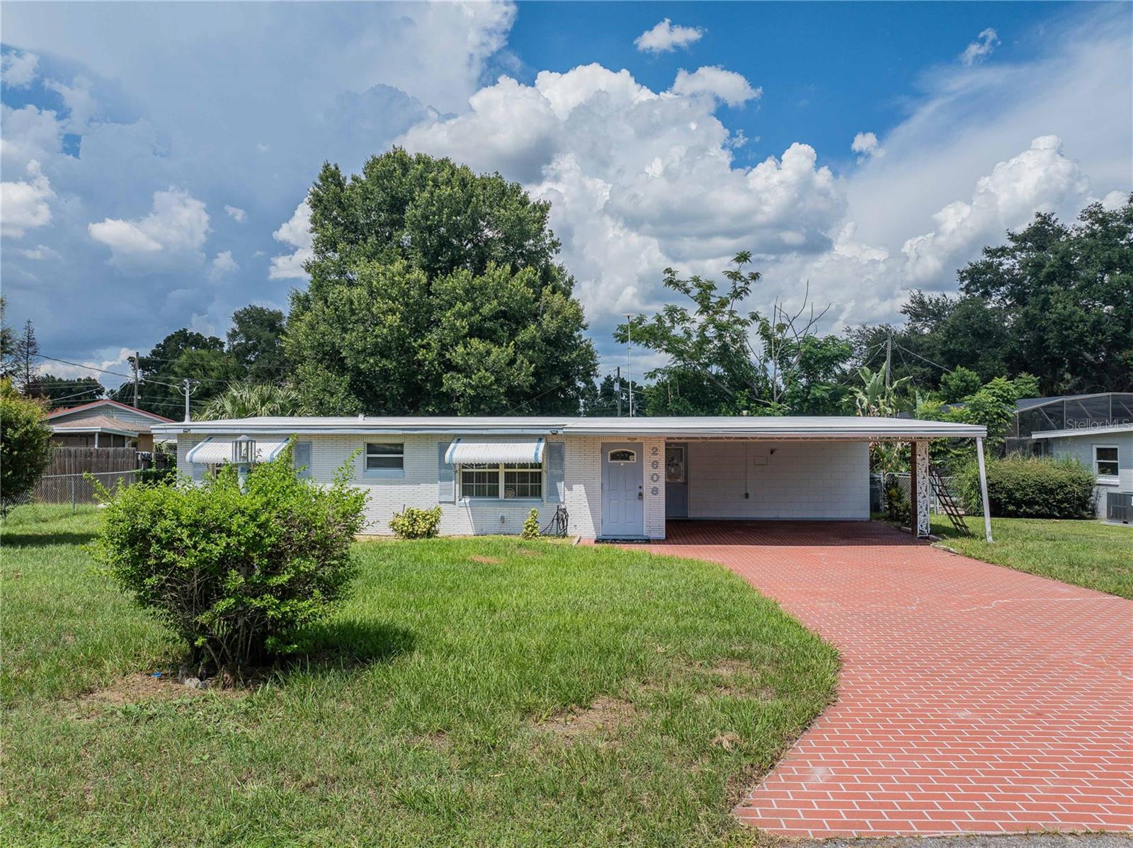 2608 Trinity Circle NW — photo